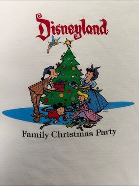 VTG Disneyland Cast Member 'Family Christmas Party' Long Sleeve Tee - XL